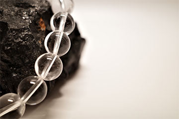 White Crystal – High-Frequency Healing Energy for Spiritual Growth